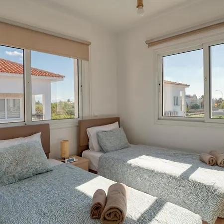 Villa Narcissos 3 *