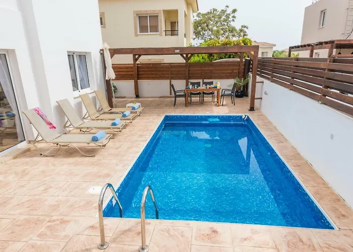 Narcissos 3 Protaras